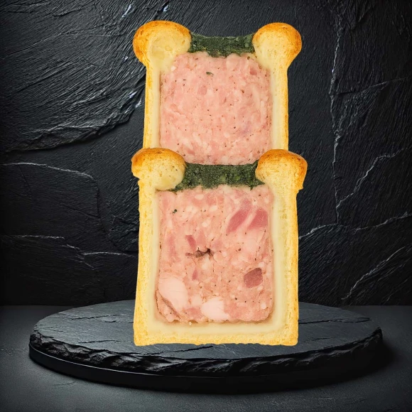 Pâté en croûte des Alpages – 2 tranches maison à la savoyarde | Maison Mercier Pâté en croûte des Alpages – 2 tranches maison à la savoyarde | Maison Mercier
