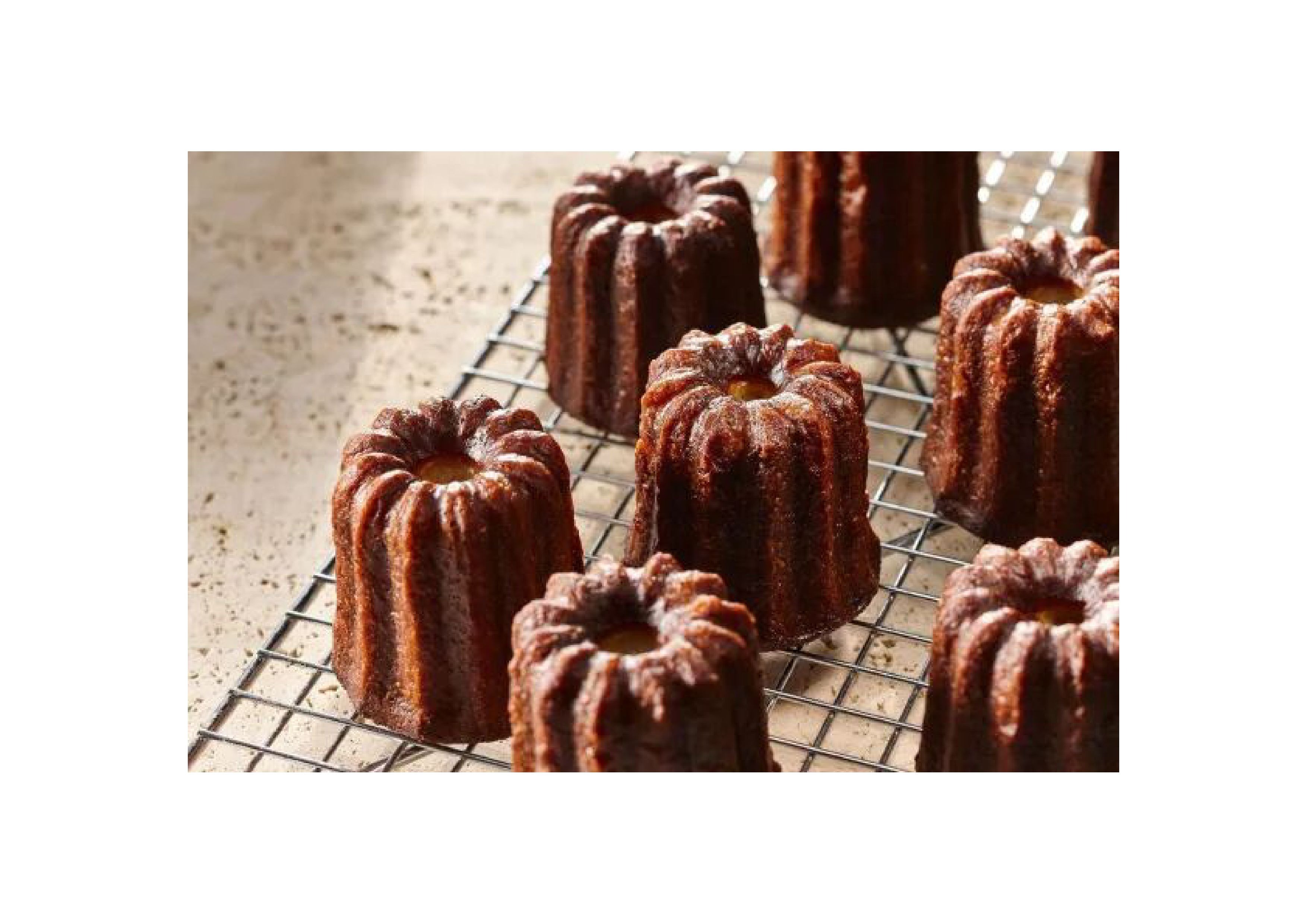 Cannelés à l’abondance